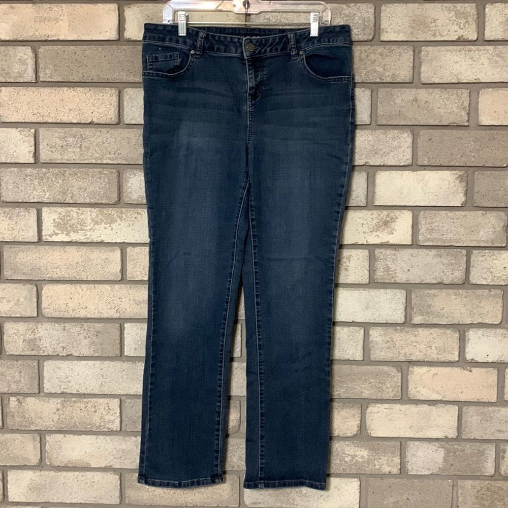 3for$20 straight leg jeans size 14 short